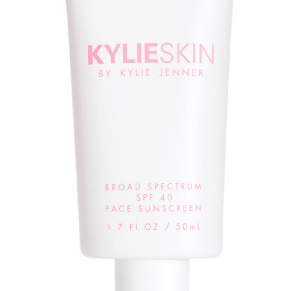 Kylie 24kg Birthday Collection bundle of 4 - Picture 7 of 8
